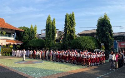 Upacara Memperingati HUT RI ke-80 SMP Strada Pelita Pejompongan